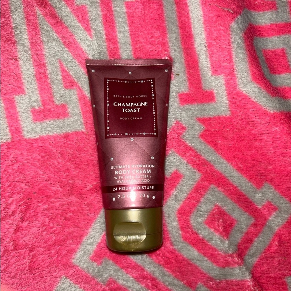 Bath & Body Works Champagne Toast Body Cream - Burgundy and Gold
